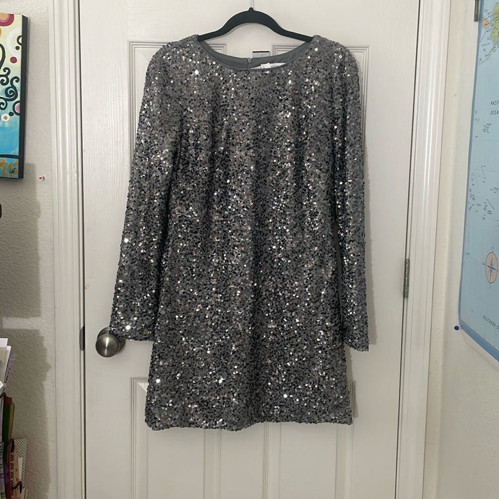 DRESS THE POPULATION Bailey Long Sleeve Knee length Silver Sequin Dress XL NWT